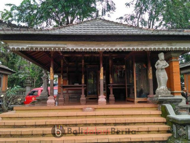 Rumah adat Bali