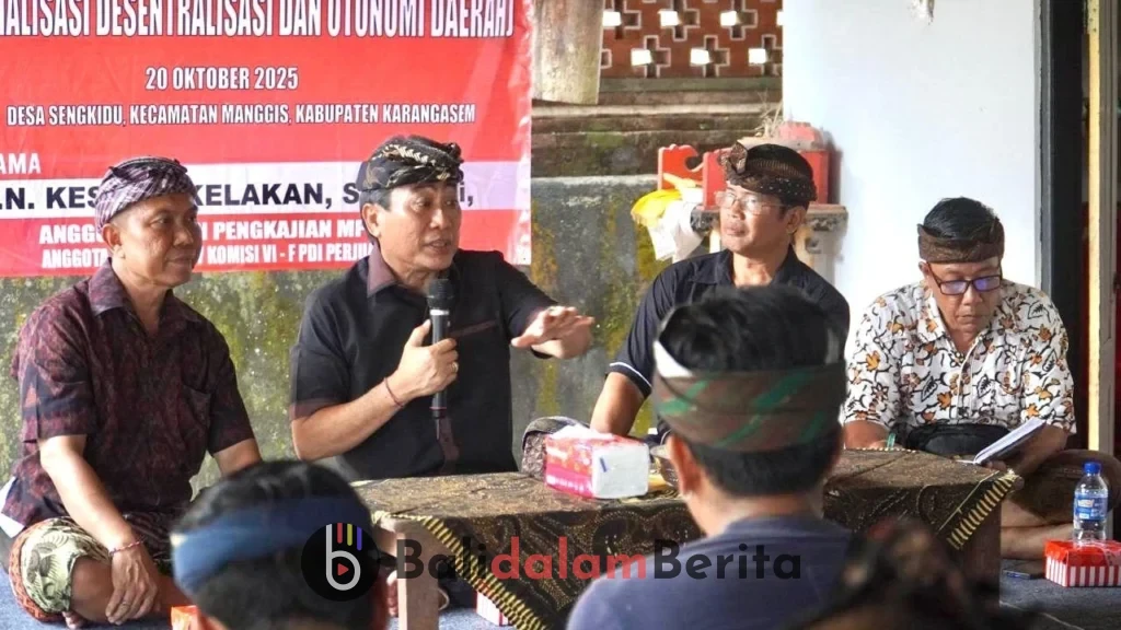 desentralisasi dan otonomi daerah